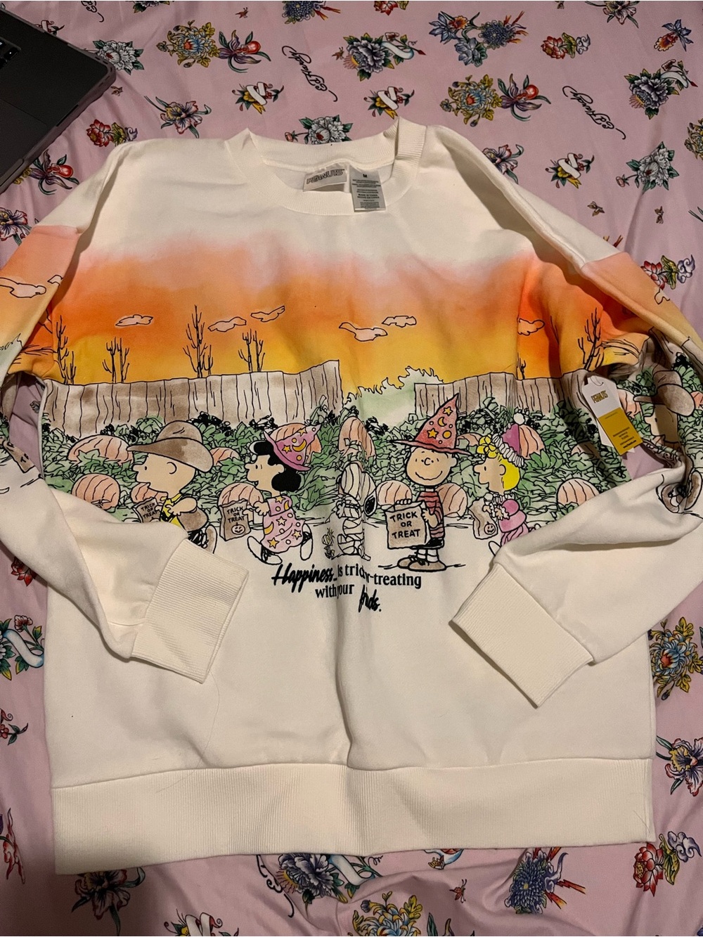 Peanuts Cream & Orange Gradient Halloween Crewneck Sweatshirt